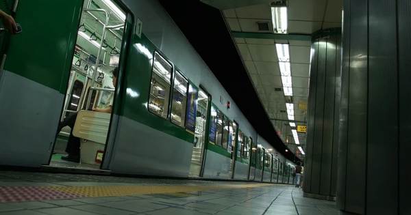 서울시 지하철 운행 시간이 새벽 1시까지 연장된다.