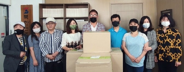 한국신문방송언론인협회, 소녀가장·소외계층 여성 위한 용품 기부
